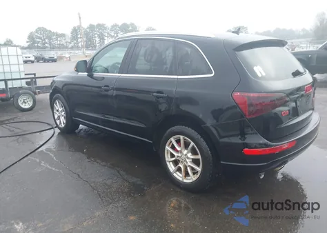 2010 Audi Q5 3.2 Premium z USA, uszkodzony, nr VIN WA1CKAFP4AA071368